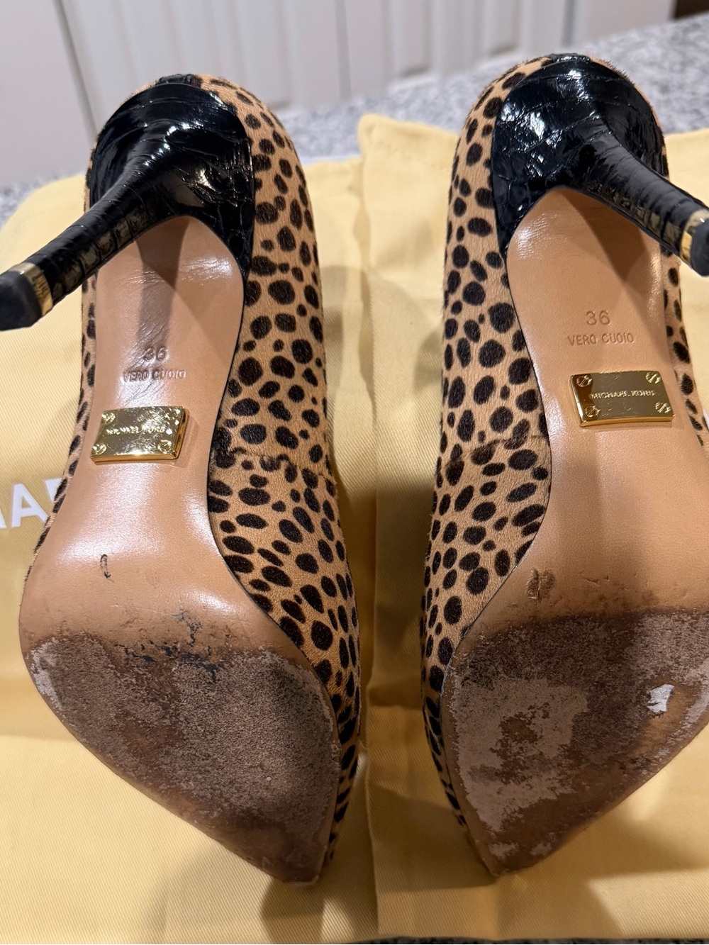 MICHAEL KORS PONYHAIR LEOPARD PRINT STILETTO PUMPS - SIZE IT 36 - Picture 7 of 12
